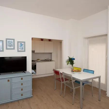 Di 65 Mq. A 50 Metri Dal Mare *