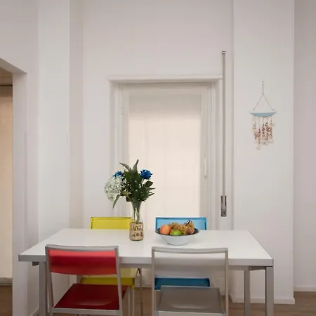 Di 65 Mq. A 50 Metri Dal Mare Albissola Marina