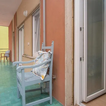 Di 65 Mq. A 50 Metri Dal Mare Apartment *